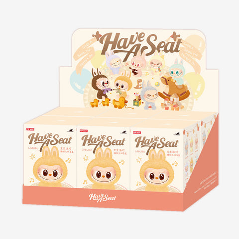 LES MONSTRES - Peluche en vinyle « Have a Seat » - Ensemble complet